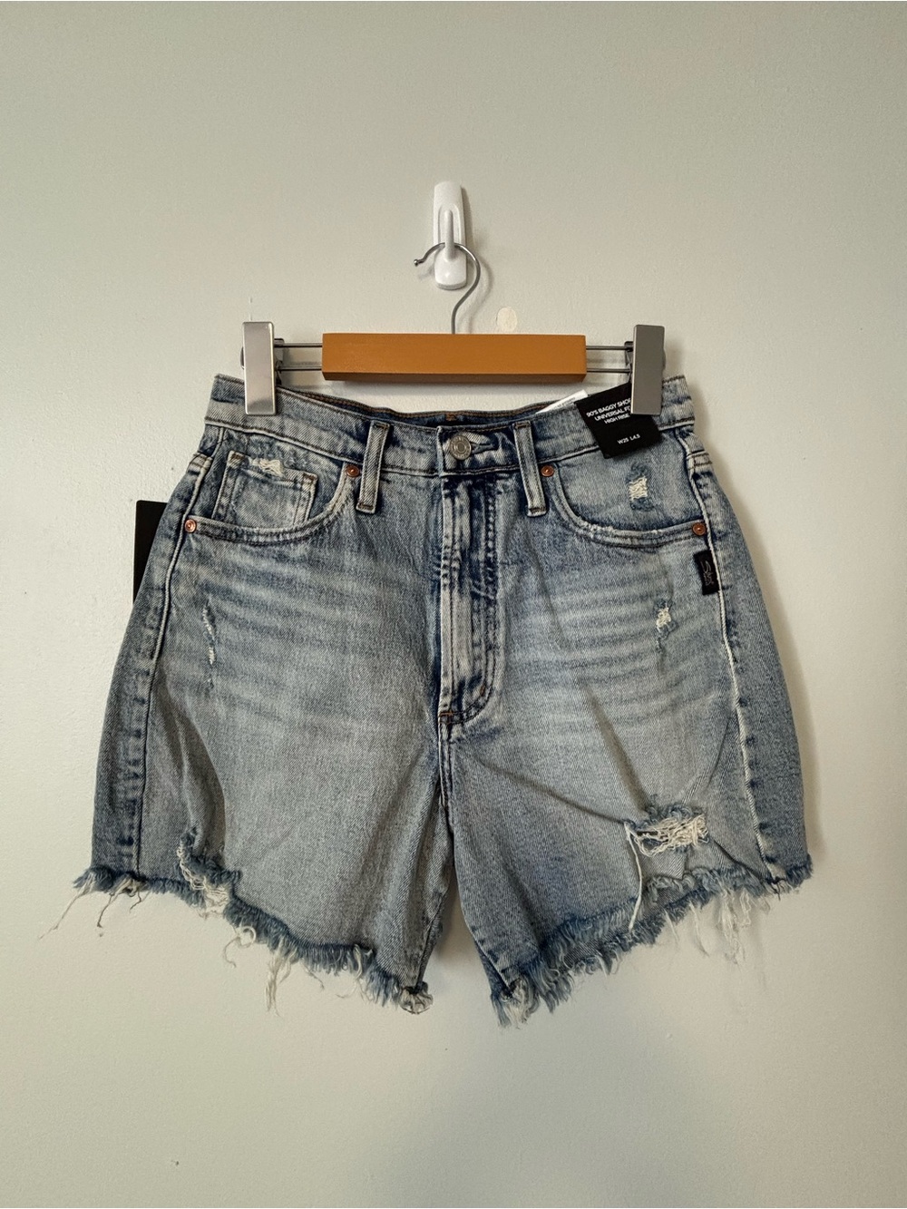 Silver Jeans 90'S BAGGY LIGHT INDIGO DENIM SHORT - New - Size 25 - Picture 4 of 12